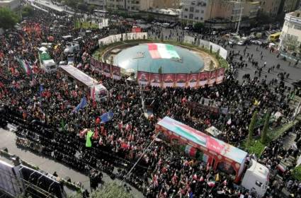 החוסן האיראני: כיצד עיצבה המלחמה מחדש את המדינה, החברה והצבא?